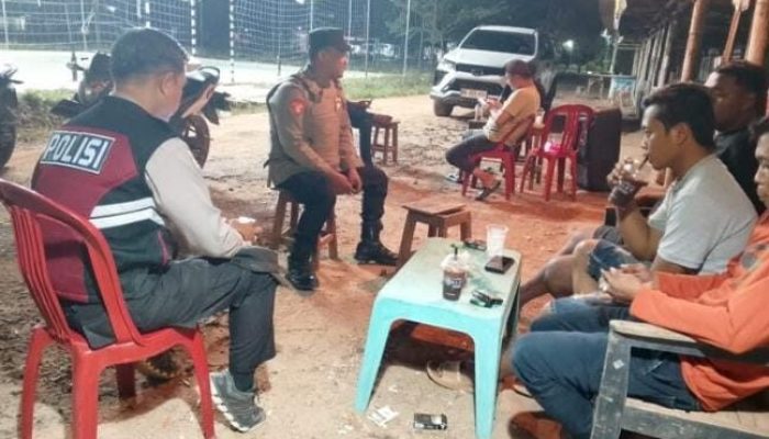 Polsek Negara Batin Tingkatkan Keamanan dan Sosialisasi Layanan 110 di Bumi Jaya