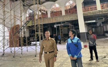 Pastikan Sesuai Rencana, Bupati Kampar Pantau Renovasi Islamic Center Bangkinang