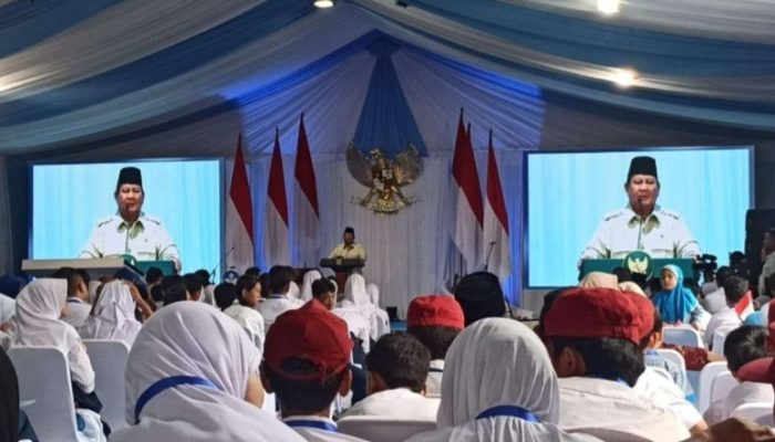Prabowo Kejar Aset Koruptor Demi Digitalisasi Sekolah di Seluruh Indonesia