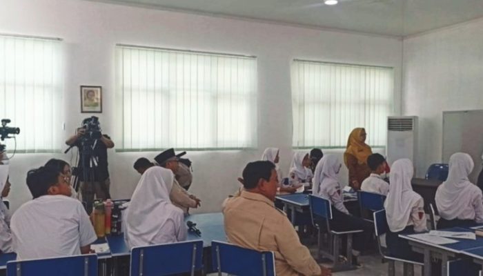 Prabowo: Program Digitalisasi Pembelajaran Melaju Cepat, Sekolah Baru Akan Dibangun di Seluruh Indonesia