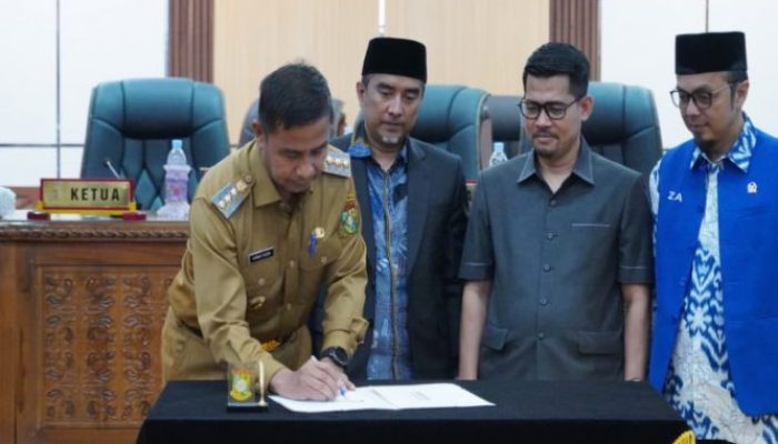 DPRD Kampar Tetapkan Prioritas Regulasi 2026, Bupati Apresiasi Sinergi