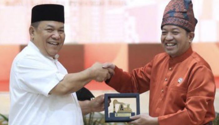 Partisipasi Perusahaan Rendah, Pemprov Riau Siap Bantu BPS Lengkapi Data Sensus Ekonomi