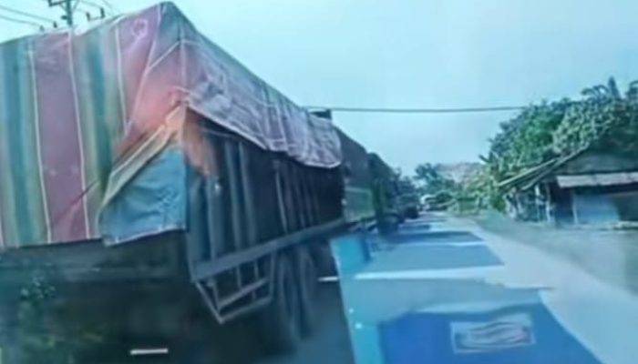 Korban Berjatuhan, Warga KITB Ultimatum Pemda Siak Atasi Parkir Liar Truk Cangkang