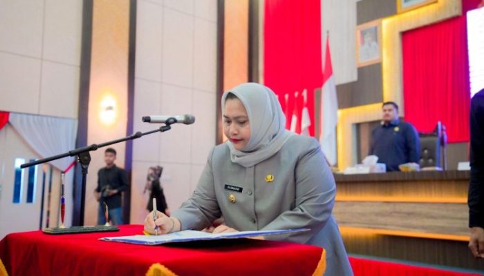 Kasmarni Reshuffle Pejabat Tinggi Pratama Bengkalis, Ini Formasi Baru Perangkat Daerah