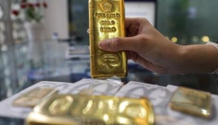 Usai Cetak Rekor, Harga Emas Antam Mendadak Tumbang Rp 23 Ribu