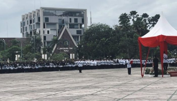 Peringati Hari Guru, Pemprov Riau Tegaskan Komitmen bagi Tenaga Pendidik hingga Daerah 3T