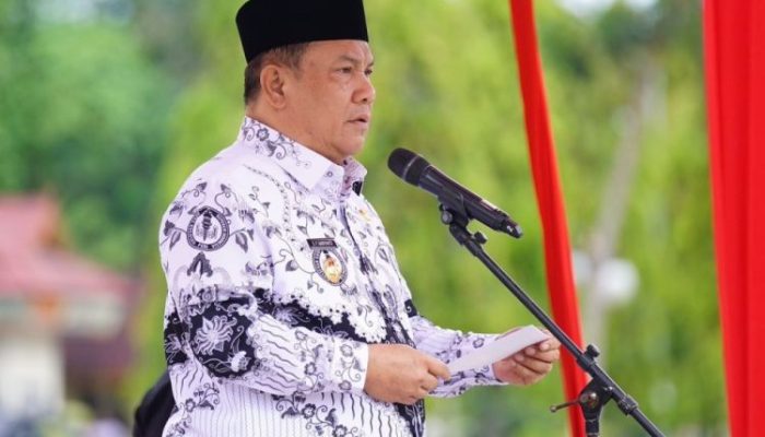 Guru Pondasi Bangsa, SF Hariyanto Sampaikan Pesan Menggetarkan di Hari Guru Nasional 2025