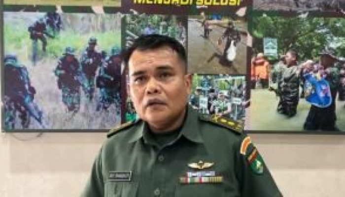 Massa Rusak Plang TNTN dan Usir Prajurit TNI: Konflik Lahan Sawit Memanas