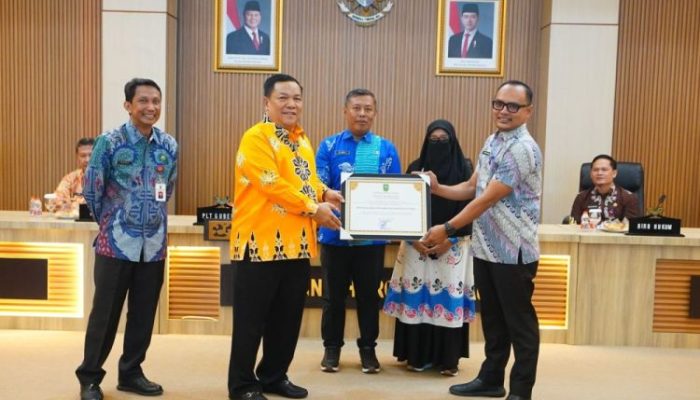 Arsip Bernilai Guna Dimusnahkan, Arsip Bersejarah Diselamatkan Pemprov Riau