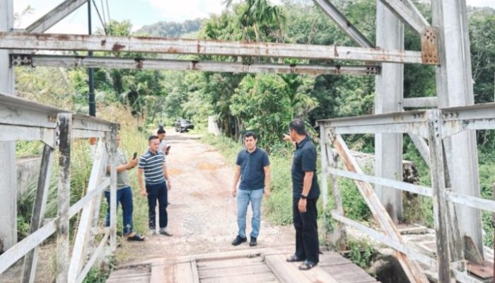 Akses Warga Terancam, Pemkab Kampar Desak Pembangunan Jembatan Balung