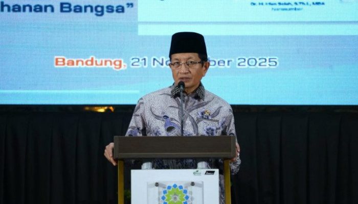 Menag Tegaskan Perlu Kajian Mendalam Sebelum Ditjen Pesantren Resmi Dibentuk