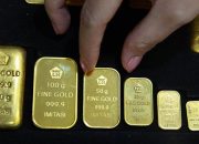 Harga Emas Antam Naik, Tembus Rp 2,425 Juta per Gram