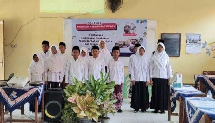 Pendidikan Berkah dengan Cinta: SDN Landungsari 5 Pekalongan Gelar