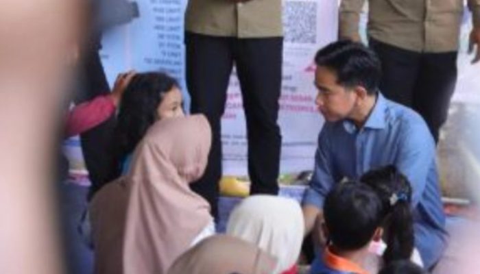 Distribusi Logistik Dioptimalkan, Wapres Gibran Tinjau Lokasi Terdampak di Agam