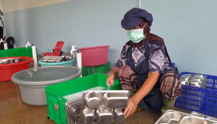 Higienis dan Profesional, Dapur Gizi Pekanbaru Gunakan Oven Pengering Anti Bakteri