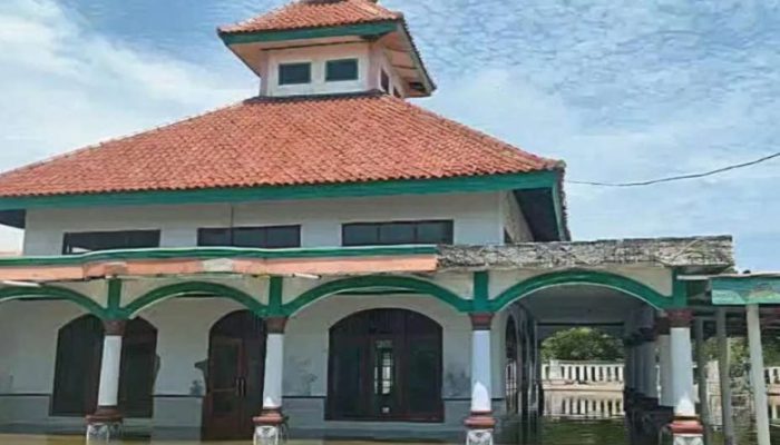 Ribuan Hektare Tambak Tergenang, Warga Muaragembong Butuh Penanganan Cepat