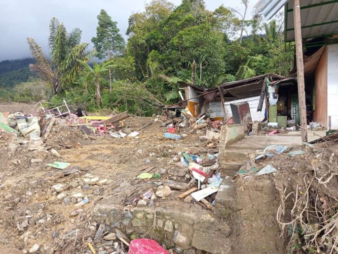 330 Korban Jiwa, 13 Kecamatan di Sumut Masih Terisolasi Pascabanjir Bandang