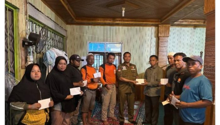 Ketua DPRD dan Wakil Walikota Pekanbaru Turun Langsung ke Lokasi Bencana Sumbar Antarkan Bantuan