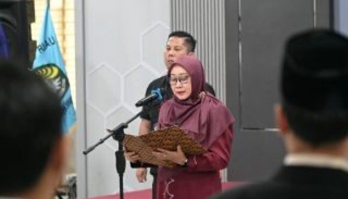 Rektor UNRI Lantik Pejabat Baru di Empat Fakultas, 68 Dosen Resmi Sandang Jabatan Asisten Ahli