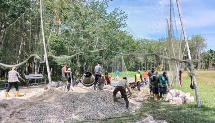 Warga Kian Semangat Berolahraga, Pemdes Parit 1 Api-Api Selesikan Pembangunan Lapangan Voli