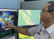 Langit Riau Diselimuti Awan, Potensi Hujan Meluas Hingga Dini Hari