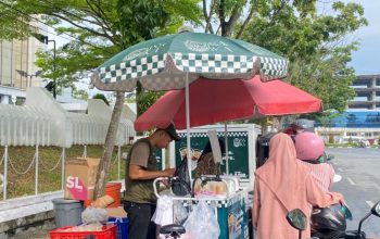 Kopi Keliling Menggeliat di Pekanbaru, Gula Aren Jadi Raja di Lidah Anak Muda