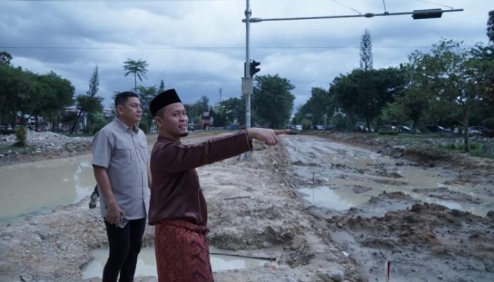Diperlebar Jadi 13 Meter, Simpang Arifin Achmad–Sudirman Disiapkan Urai Macet