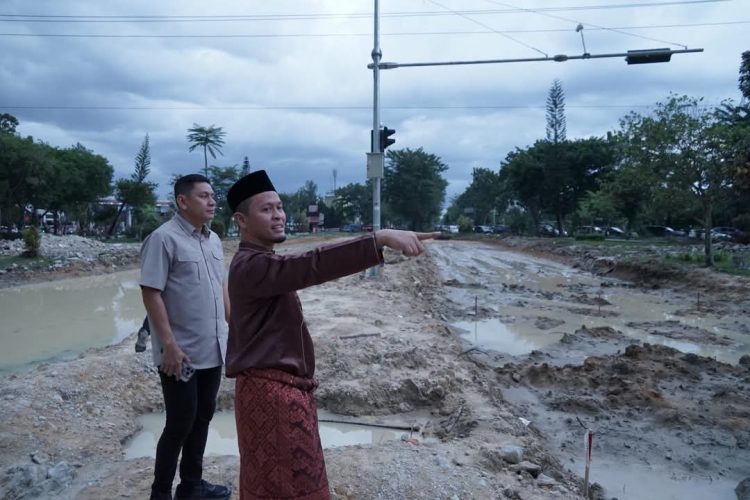 Diperlebar Jadi 13 Meter, Simpang Arifin Achmad–Sudirman Disiapkan Urai Macet