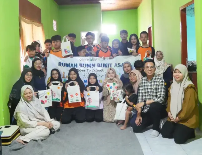 Dari Totebag Polos Jadi Karya Seni, Ekspresi Bebas Siswa SLB Autis