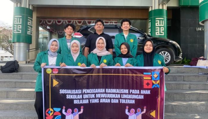 Lawan Terorisme dan Radikalisme !!, Jaga Generasi Muda Agar Tidak Terpengaruh Bersama Mahasiswa Umri Prodi Farmasi