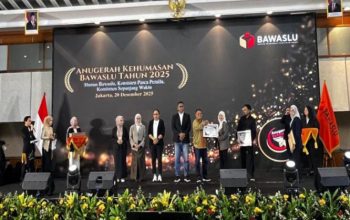 Kehumasan Jadi Corong Kepercayaan Publik, Bawaslu Kampar Raih Apresiasi RI