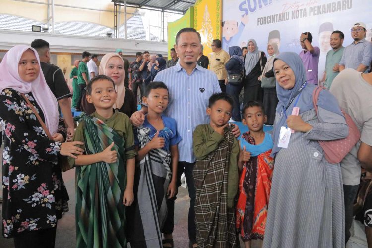 165 Anak Jalani Khitan Massal di Rumah Dinas Wali Kota Pekanbaru