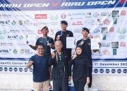 Personel Brimob Riau Unjuk Prestasi, Naik Podium di Ajang Renang Nasional