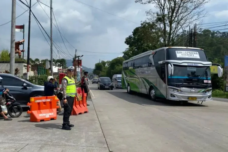 Jalur Nasional Garut Padat, Satlantas Terapkan Rekayasa Lalu Lintas