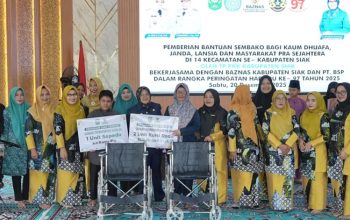 Hari Ibu ke-97, TP PKK Siak Gandeng Baznas dan PT BSP Salurkan Sembako