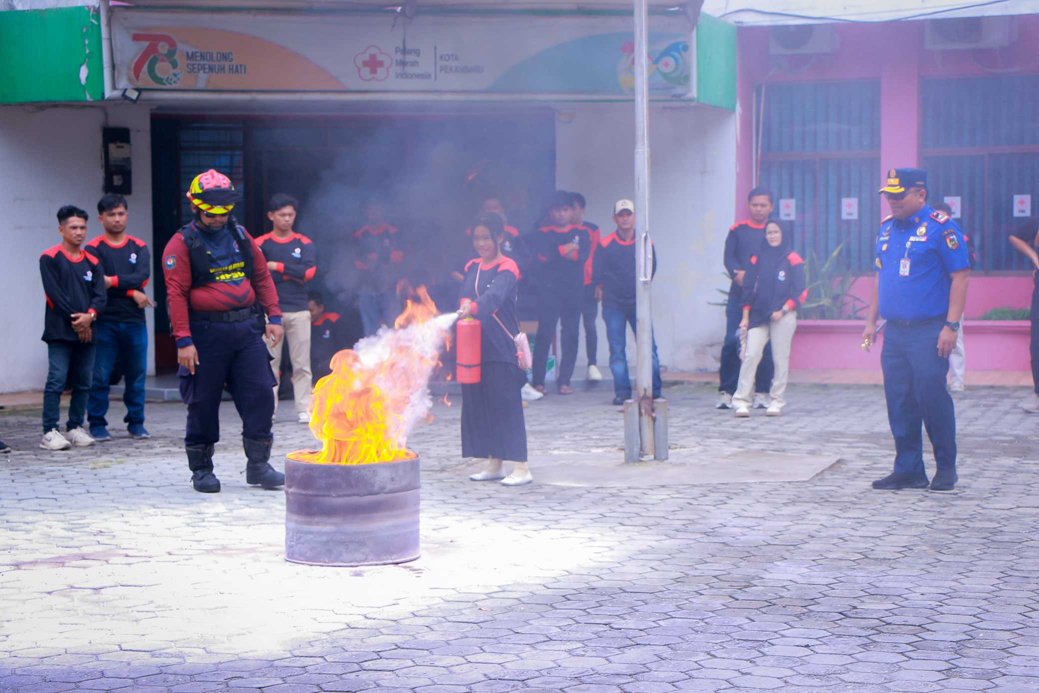 Tekan Risiko Kebakaran, Relawan PMI Pekanbaru Dibekali Pelatihan Khusus