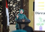 Ketua TP PKK Kabupaten Sidoarjo Ajak Ibu-ibu Ciptakan Keluarga Tangguh di Era Digital