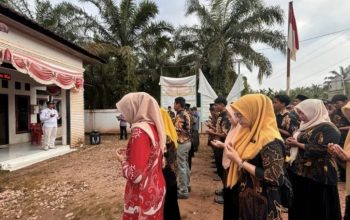 Kepala Desa Bagan Bilah Pimpin Apel Gabungan Peringati HARDESNAS 2026