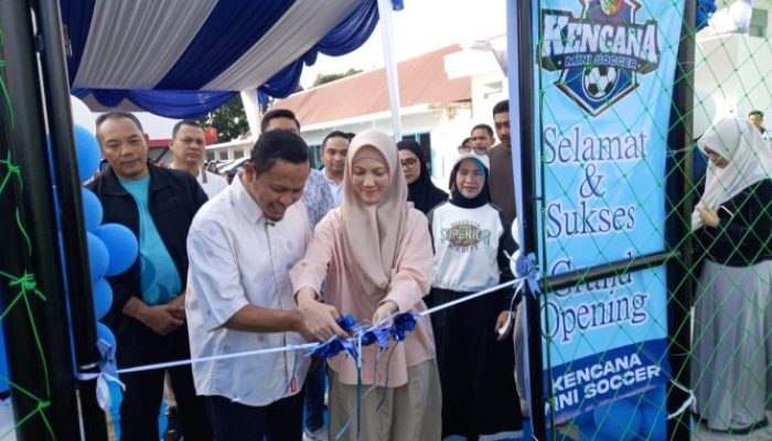 Wako Pekanbaru Resmikan Lapangan Kencana Mini Soccer, Gratis untuk Warga