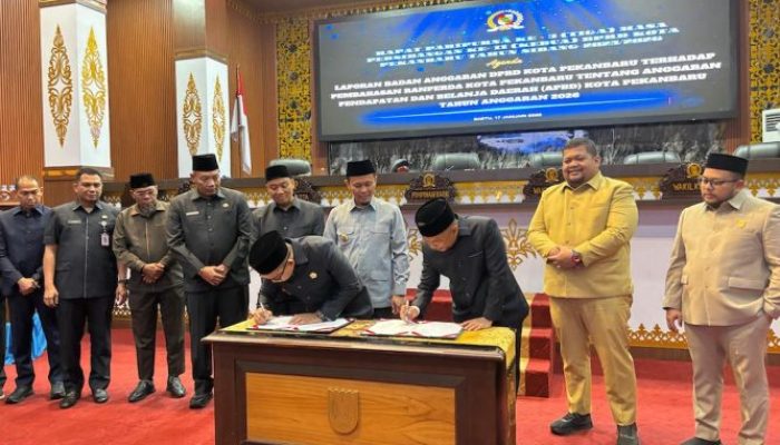 47 Anggota Hadir, DPRD Pekanbaru Ketok Palu APBD 2026