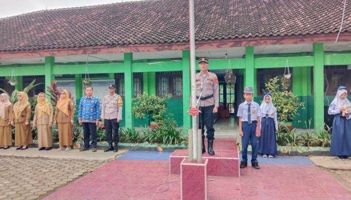 Upacara Bendera, Polisi Ingatkan Bahaya Judi Online dan Narkoba