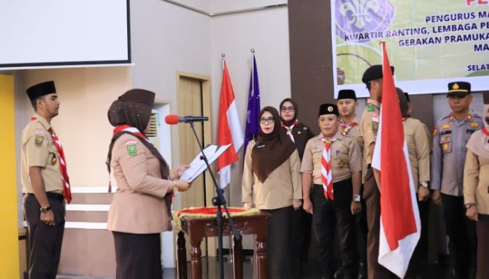 Hj. Ismiatun Lantik Jajaran Pengurus Pramuka Kwarran Tebingtinggi