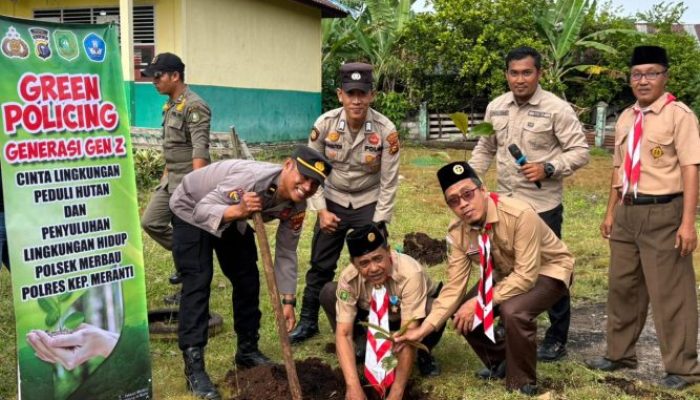 Sinergi Polsek Merbau dan Pramuka Hijaukan Negeri Lewat Program Green Policing