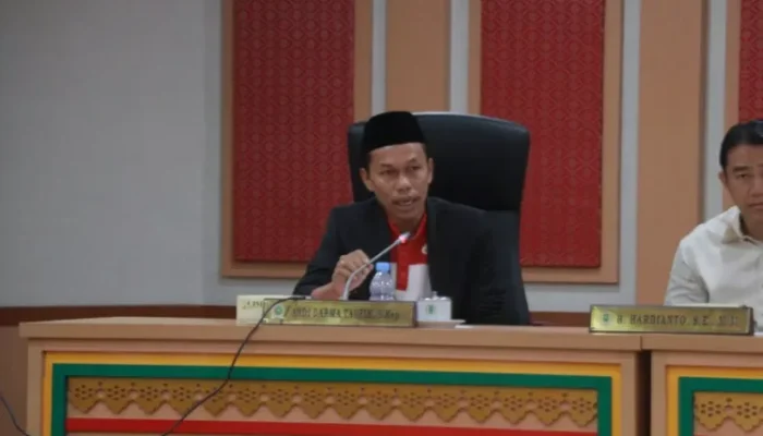 Komisi I DPRD Riau Minta 14 Pejabat Eselon II All Out Layani Masyarakat