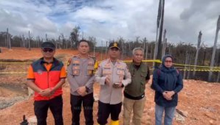 Api Setinggi 15 Meter di Jalur Lintas Timur Inhil Padam, Polisi Lakukan Olah TKP