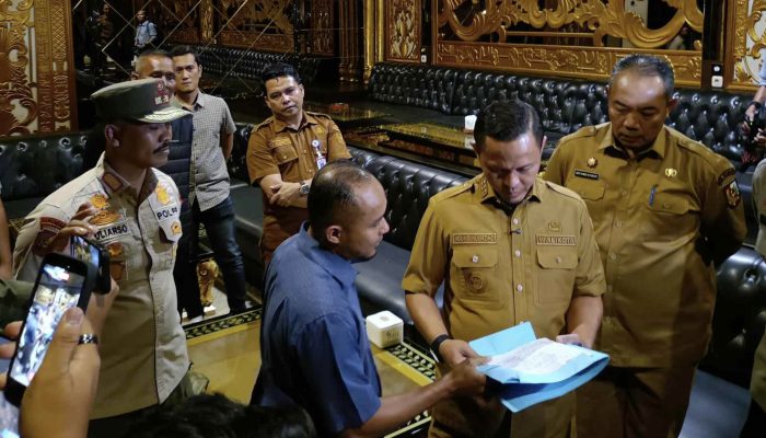 THM Paragon Disanksi, Pemko Pekanbaru Lakukan Penyegelan Sementara