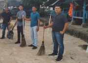 Jaga Kebersihan Destinasi Wisata, Sat Intelkam Polres Pesawaran Laksanakan Kurve di Pantai Putra Mutun